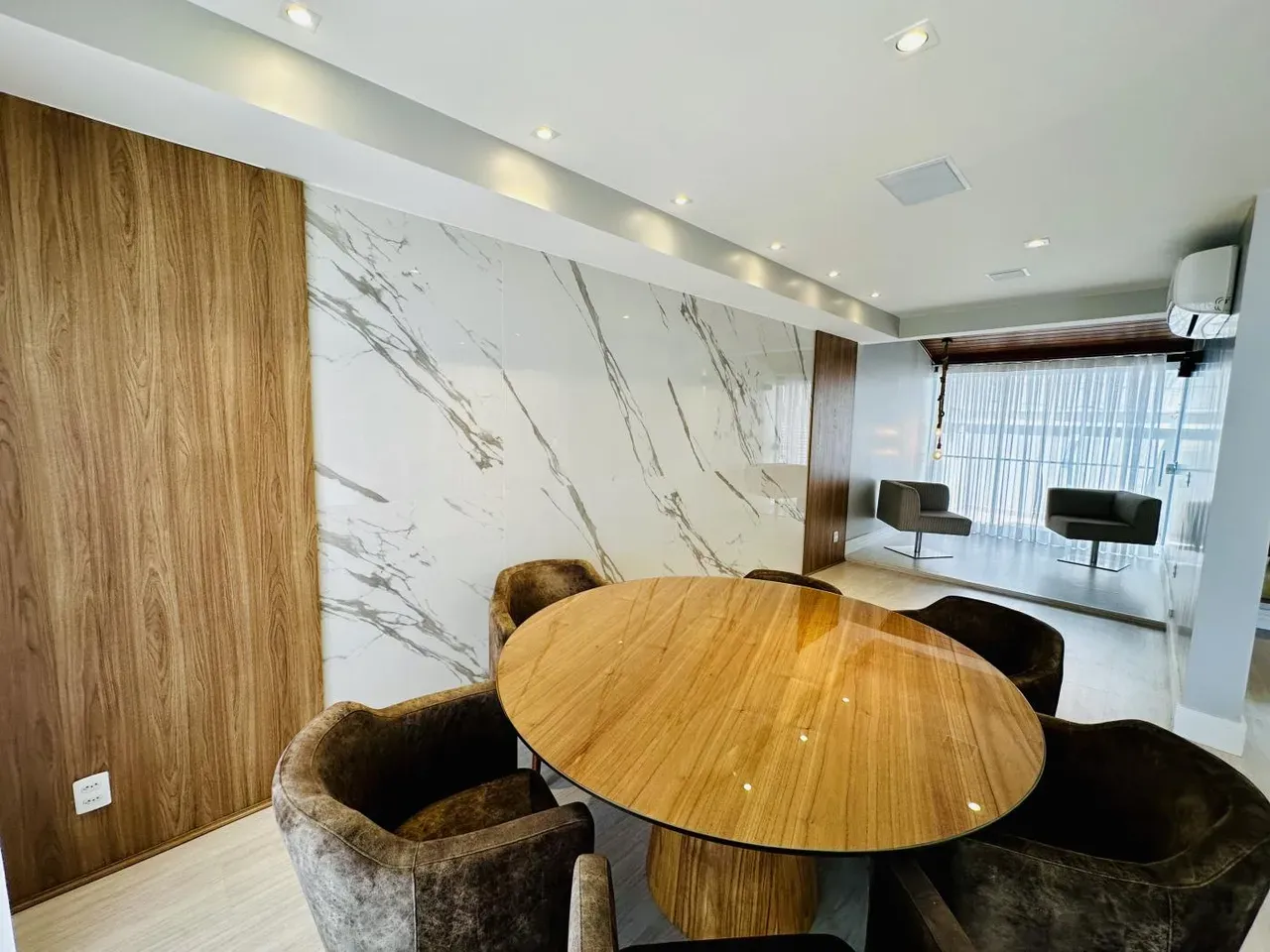 Furnished house, 250 m², with a grill on the balcony — photo 8