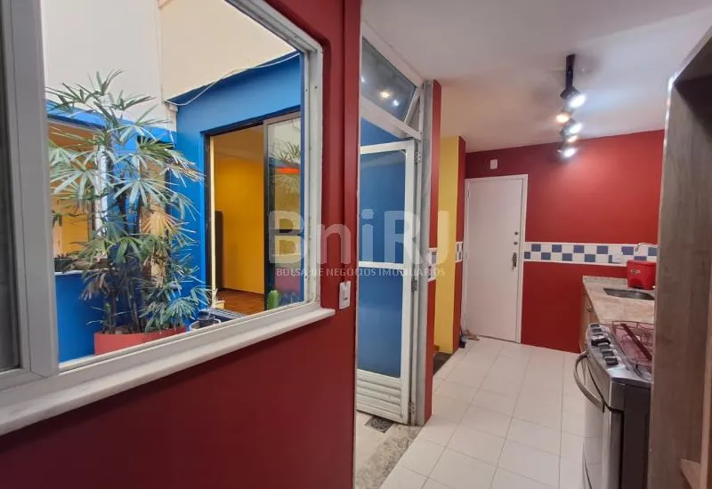 1 quarto e piso de madeira ou laminado: apartamento de 70 m² — photo 2