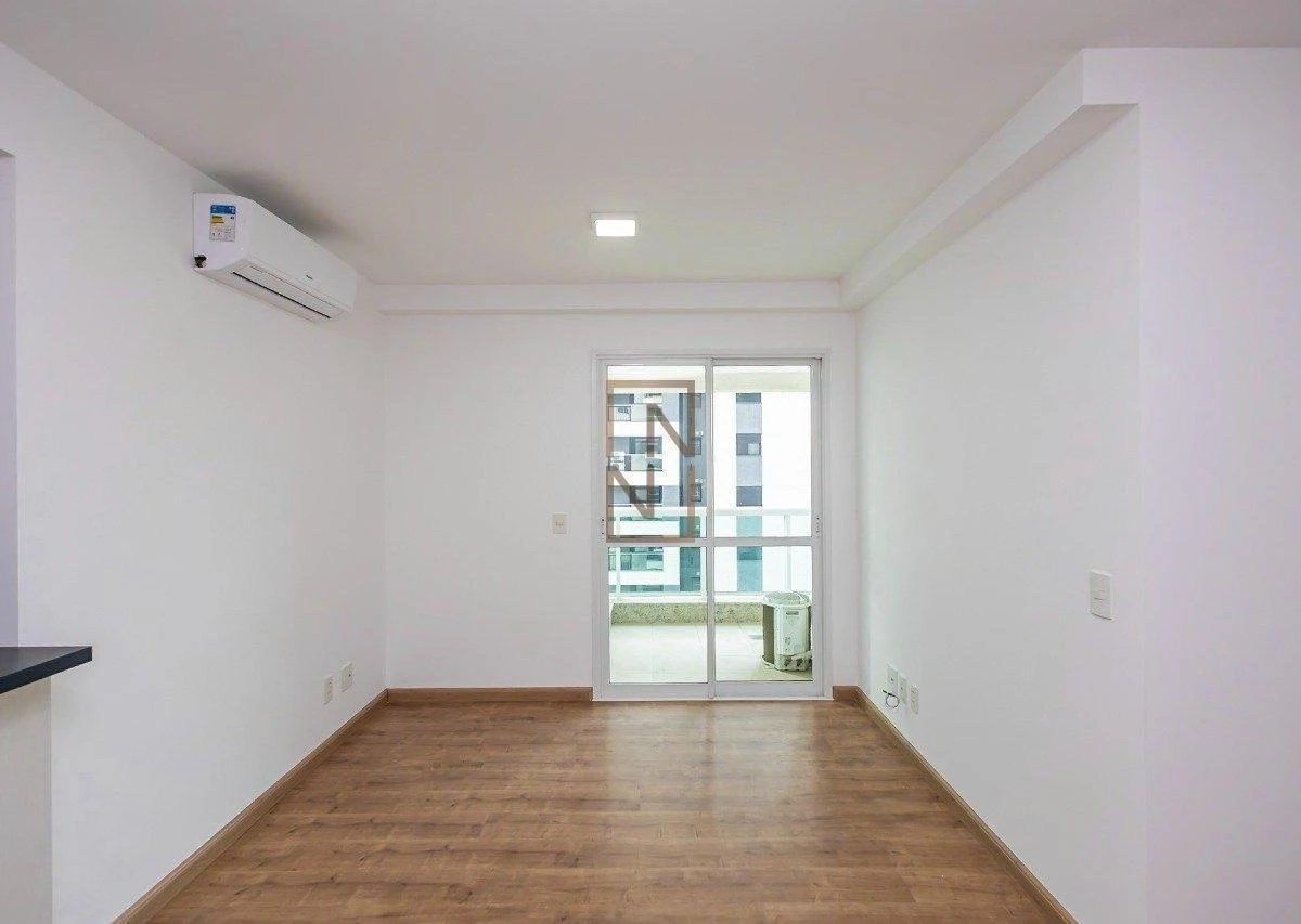 Apartamento mobiliado de 2 quartos com sala ampla — photo 5