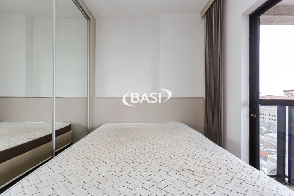 Furnished studio 83 m² with covered parking — photo 11