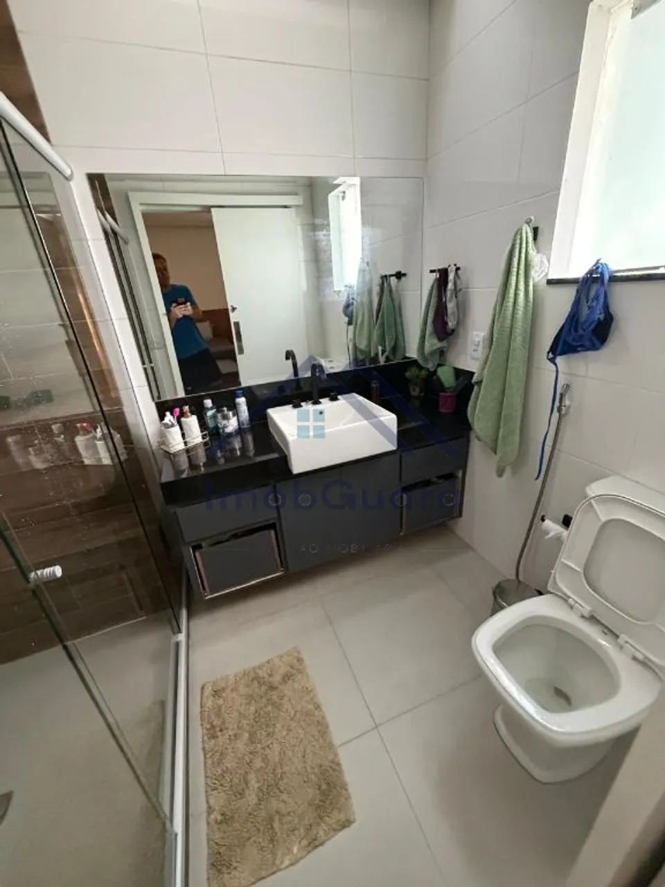 Furnished house with open-plan kitchen and gas stove — photo 11