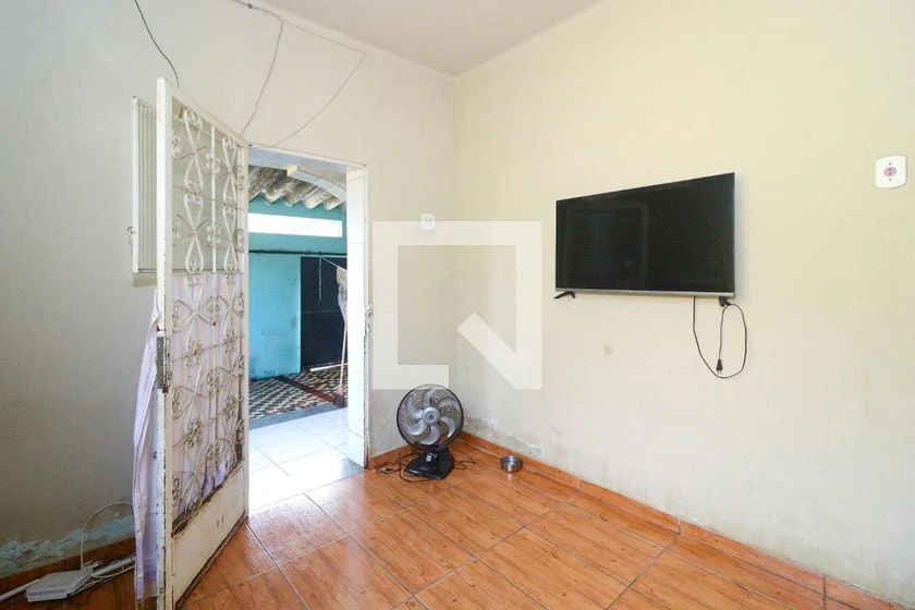 Washing machine in a 2-bedroom house, 80 m² — photo 19