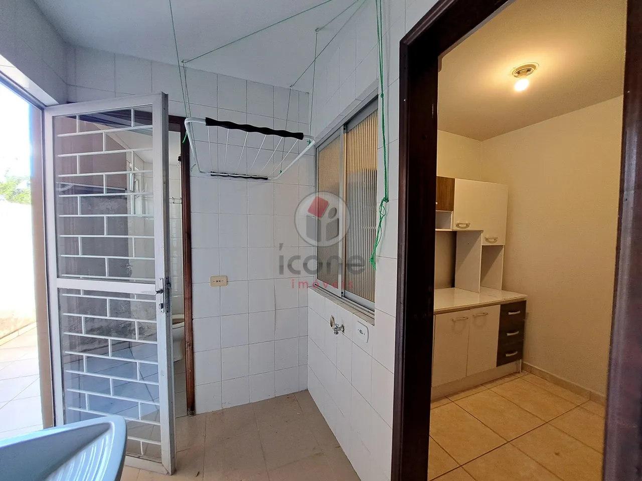 Apartamento sem mobília com 3 quartos e 3 banheiros — photo 11
