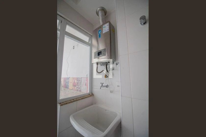 Apartment, 92 m², with a glass-enclosed balcony — photo 44