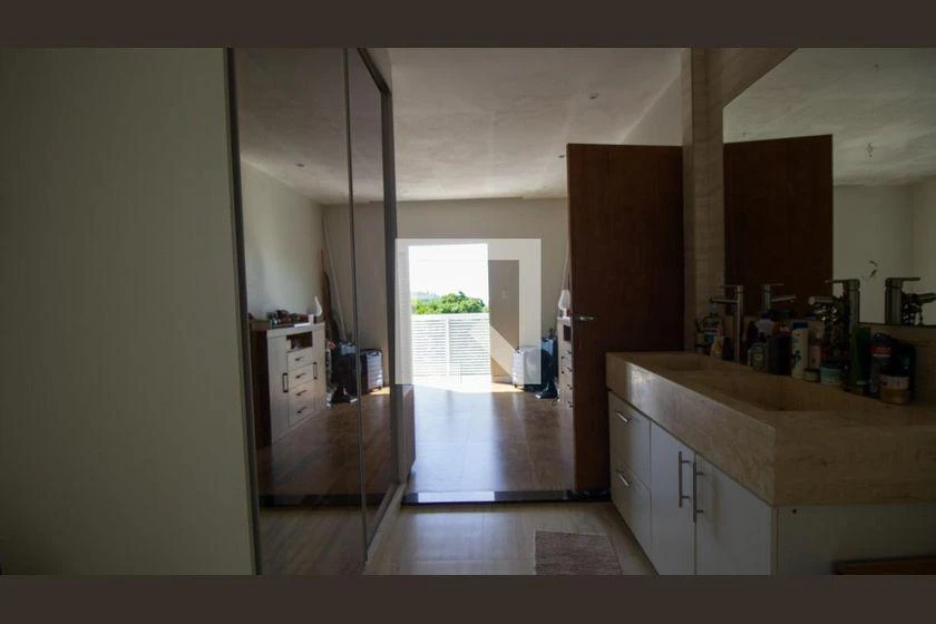 Casa para alugar com 5 quartos e varanda — photo 5