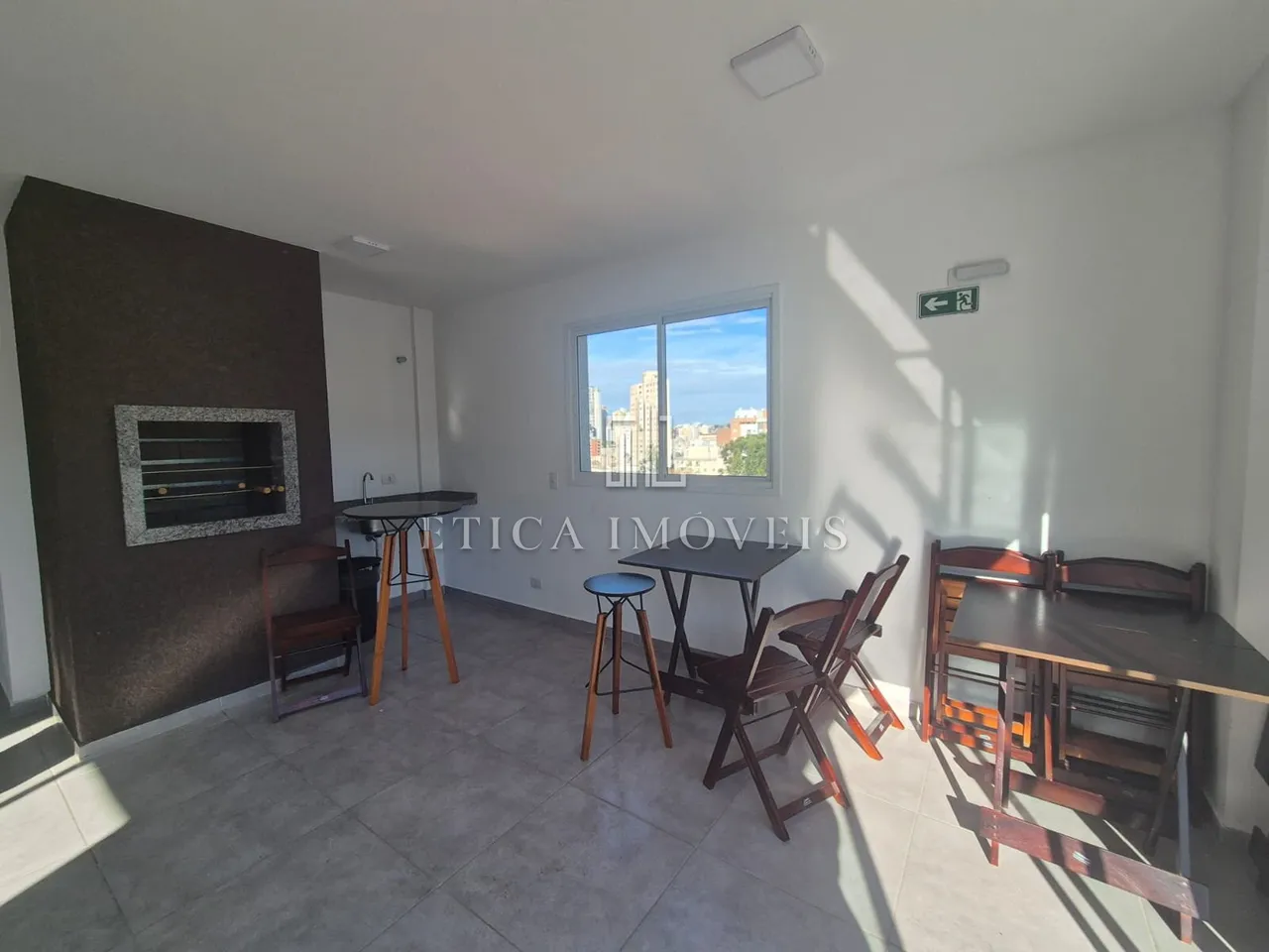 Apartamento amueblado de 1 dormitorio con cocina abierta — photo 11