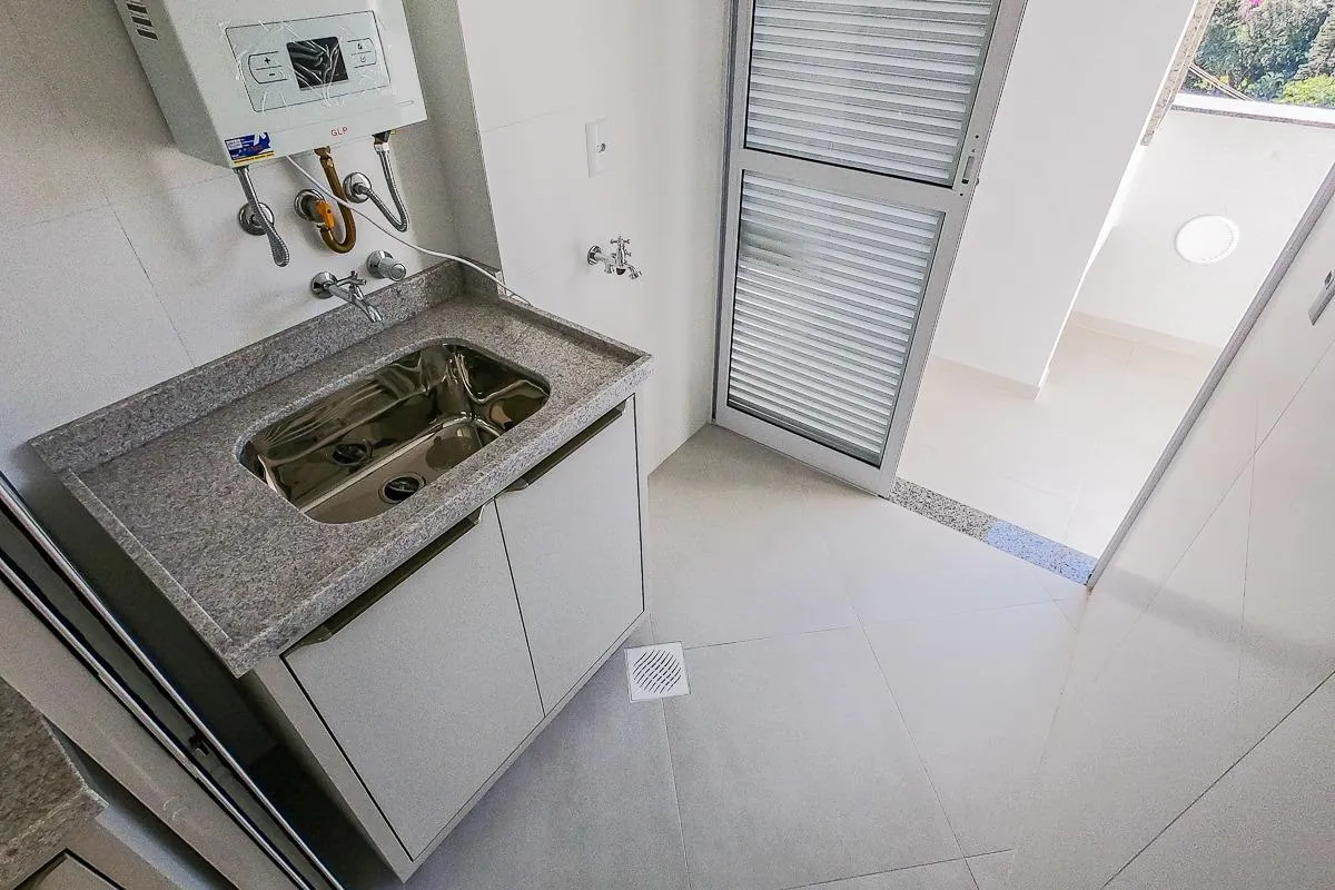 Apartment, 74 m², with a grill on the balcony