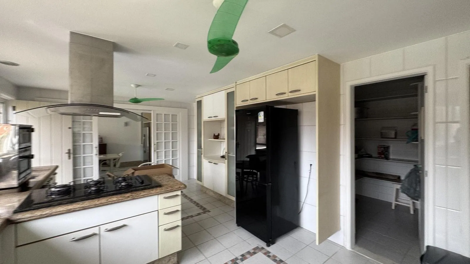 Casa mobiliada com 6 quartos e 850 m² — photo 13