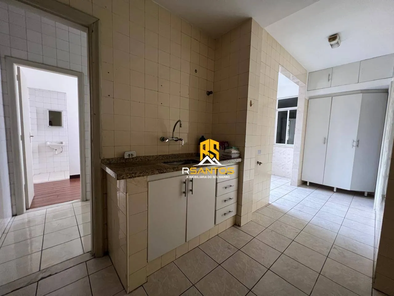 2-bedroom apartment with balcony and private garden — photo 8