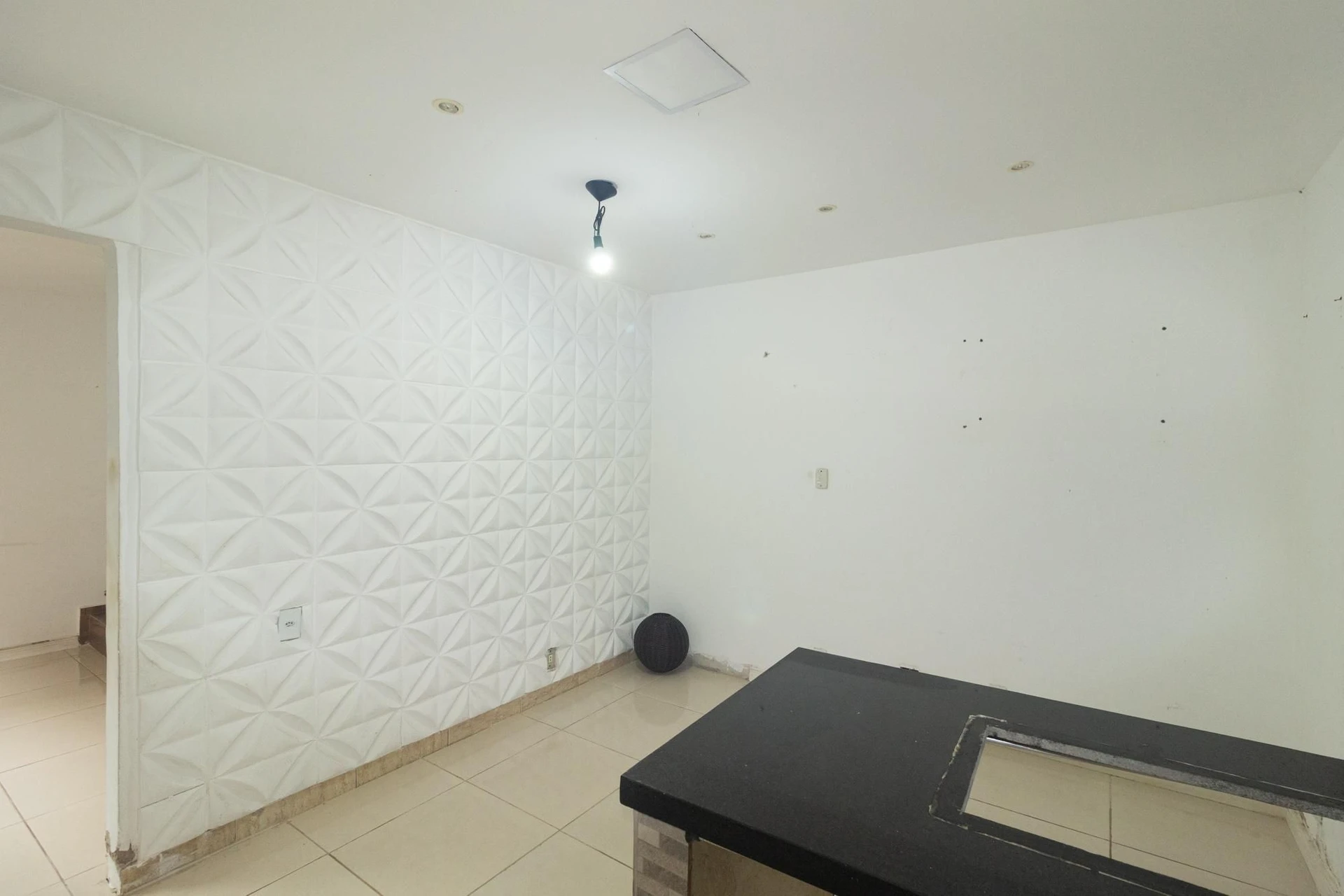 Rental house with 3 bedrooms and a private garden — photo 12