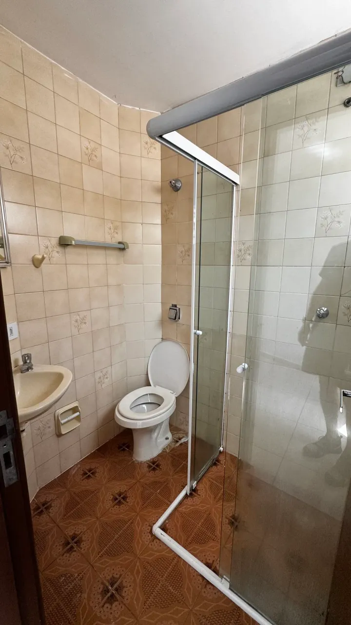 Apartamento sin muebles de 3 habitaciones y mascotas — photo 6