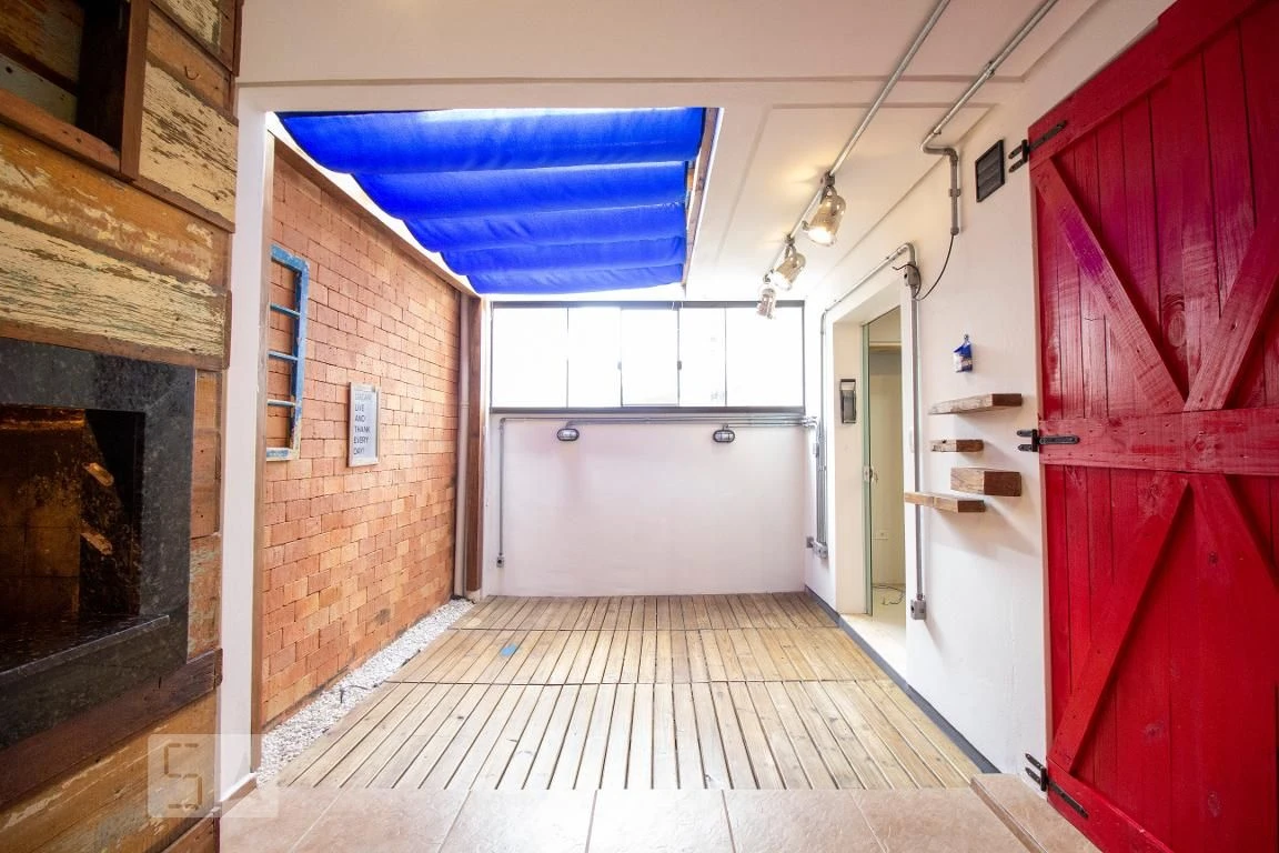 House with 3 bedrooms and a private garden — photo 26