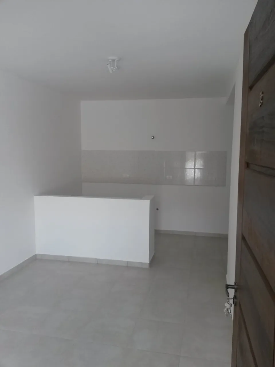 Studio with an open-plan kitchen and 1 parking space — photo 2