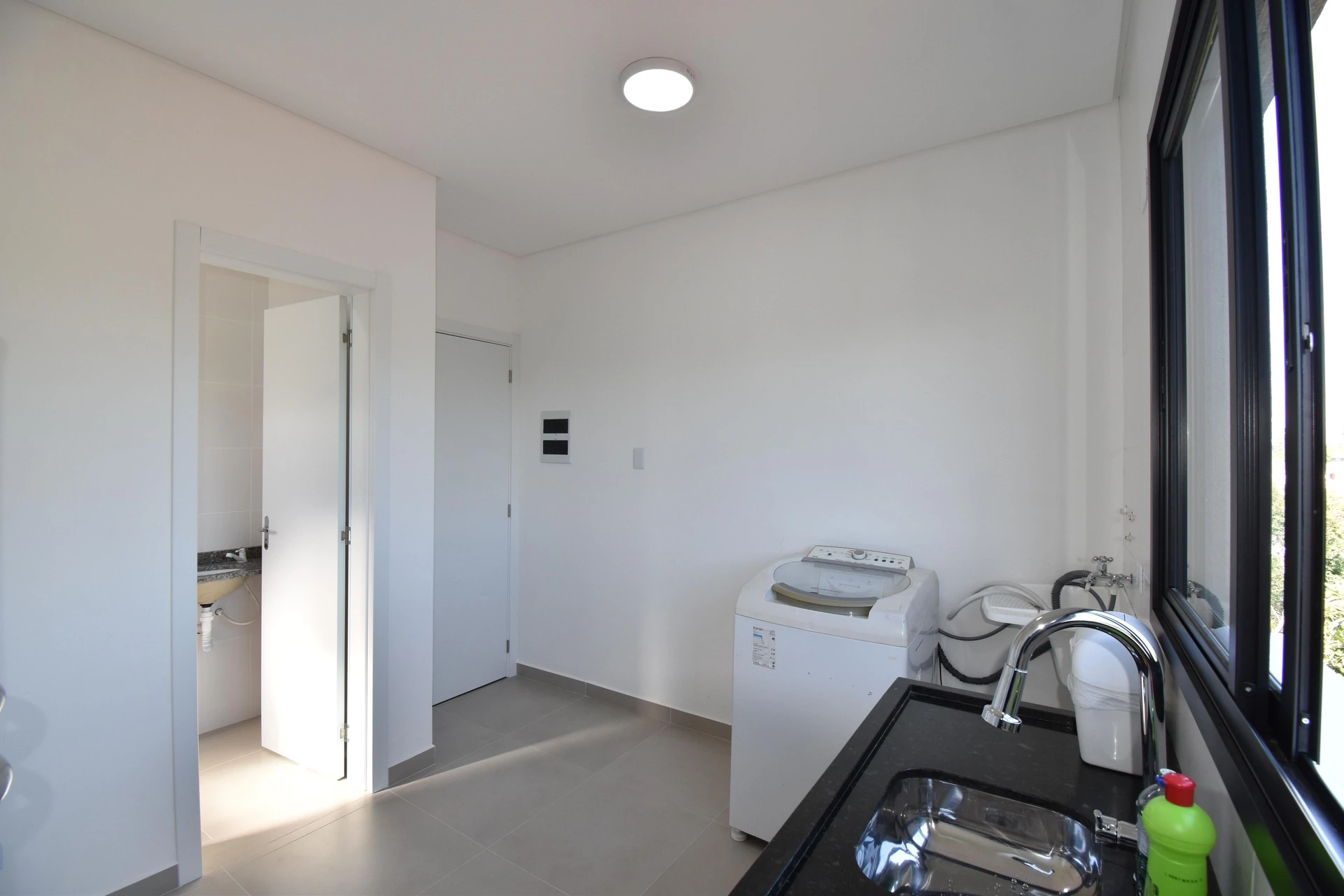 Studio, 26 m², with a washing machine — photo 12