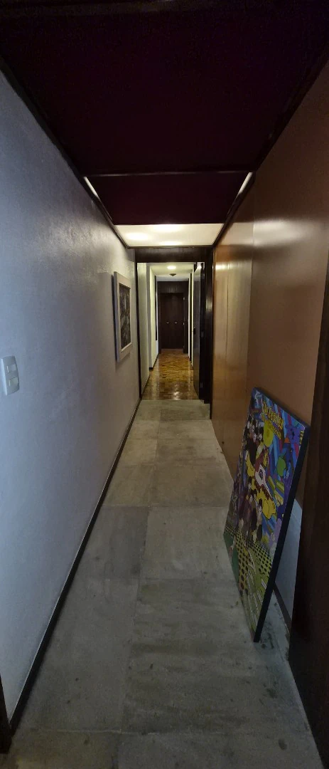 Apartamento com 4 quartos e 300 m², 1 suíte e 4 banheiros — photo 3