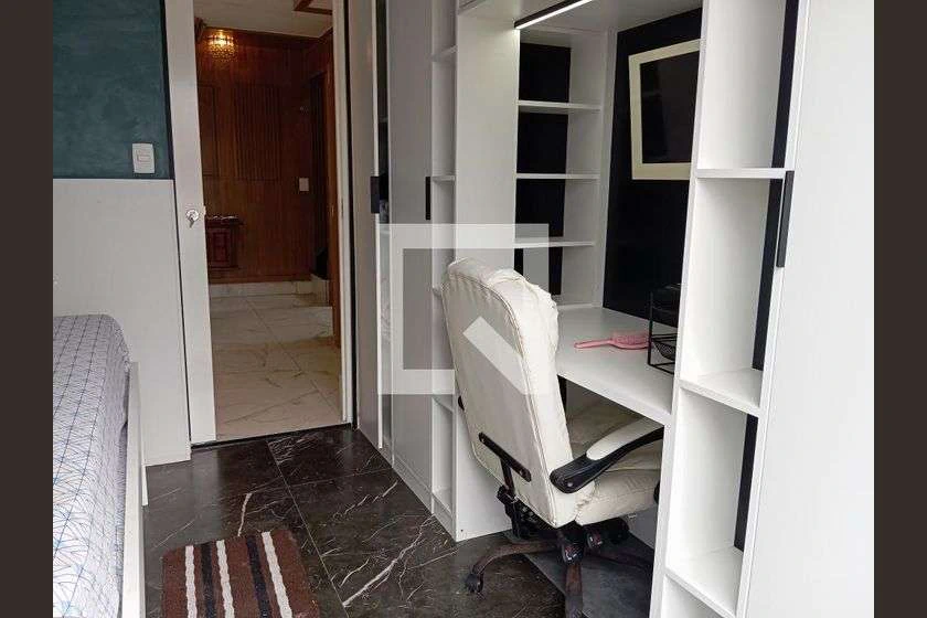 Furnished 170 m² apartment with 2 en-suite bedrooms — photo 17