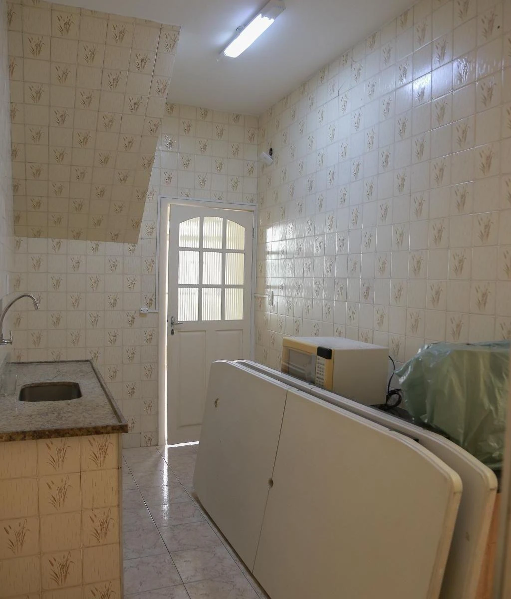 Casa com cozinha separada, 4 quartos e 3 banheiros — photo 27