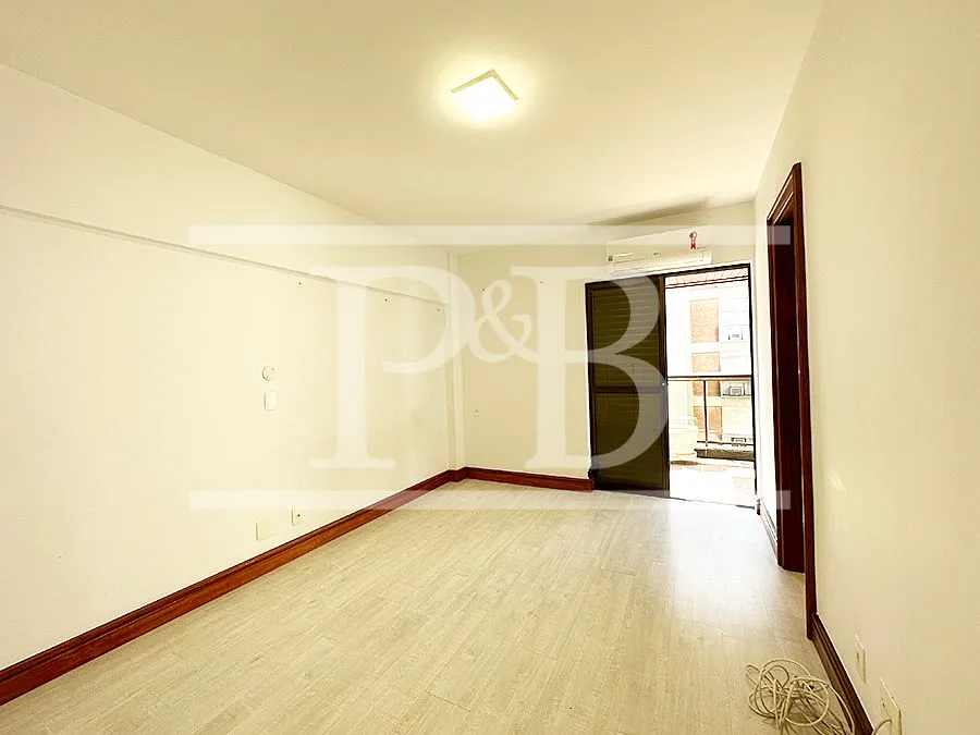 Apartamento com 4 dormitórios, 4 banheiros e varanda — photo 26
