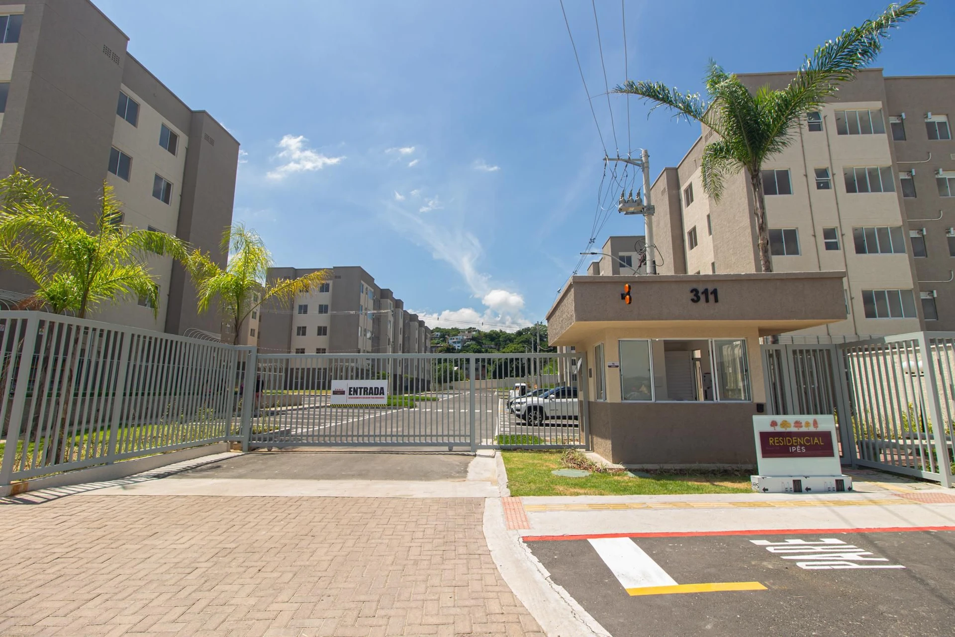 Apartamento de 2 quartos em condomínio com academia — photo 57