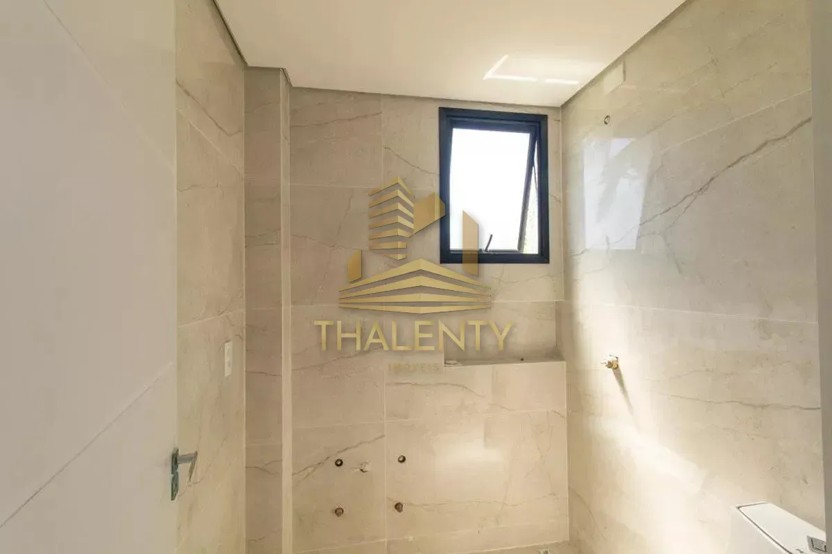 House with 3 en-suite bedrooms, 4 baths, 171 m² — photo 20