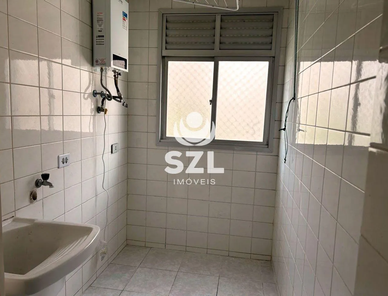 Apartamento com piso de madeira ou laminado, Cabral — photo 14