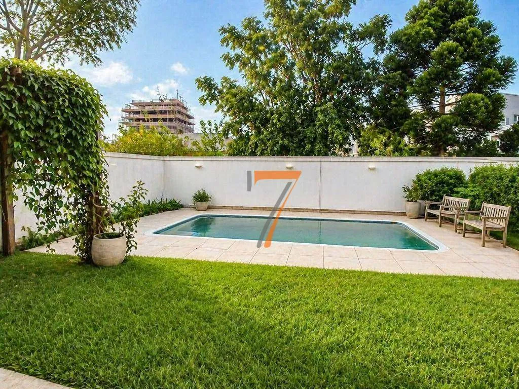 Casa con 4 dormitorios y balcón privado — photo 20