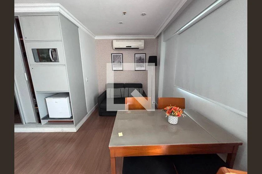 Apartamento mobiliado de 35 m² com 1 quarto e varanda — photo 4