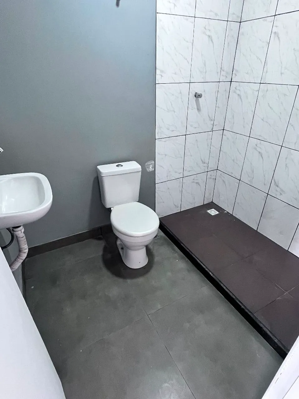 Casa com 2 quartos e 1 banheiro, com 2 vagas de garagem — photo 4