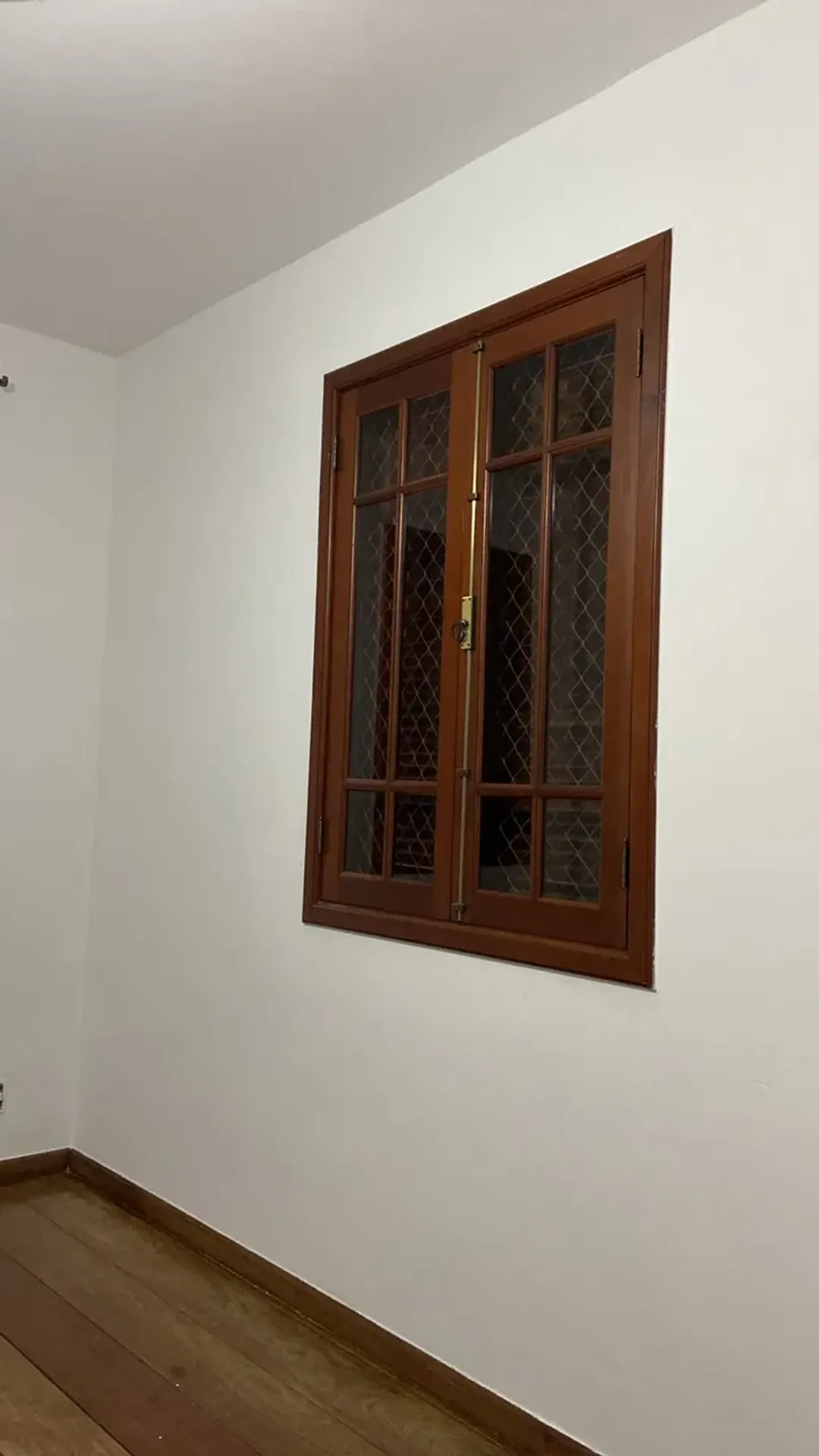 317 m² house with 3 suites, balcony grill and 3 parking — photo 44