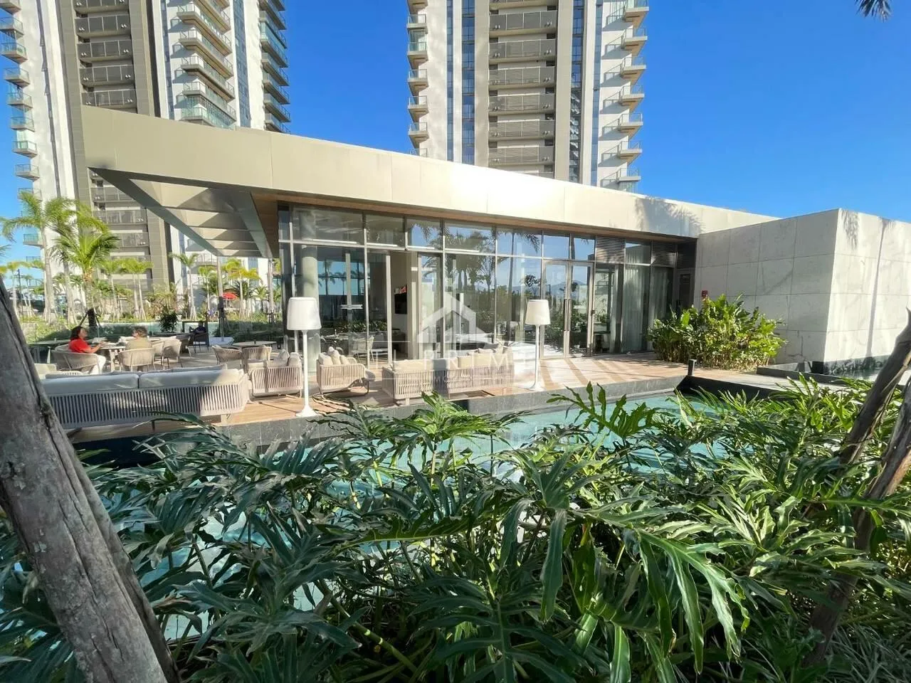 Rental apartment with balcony and 3 bedrooms — photo 52