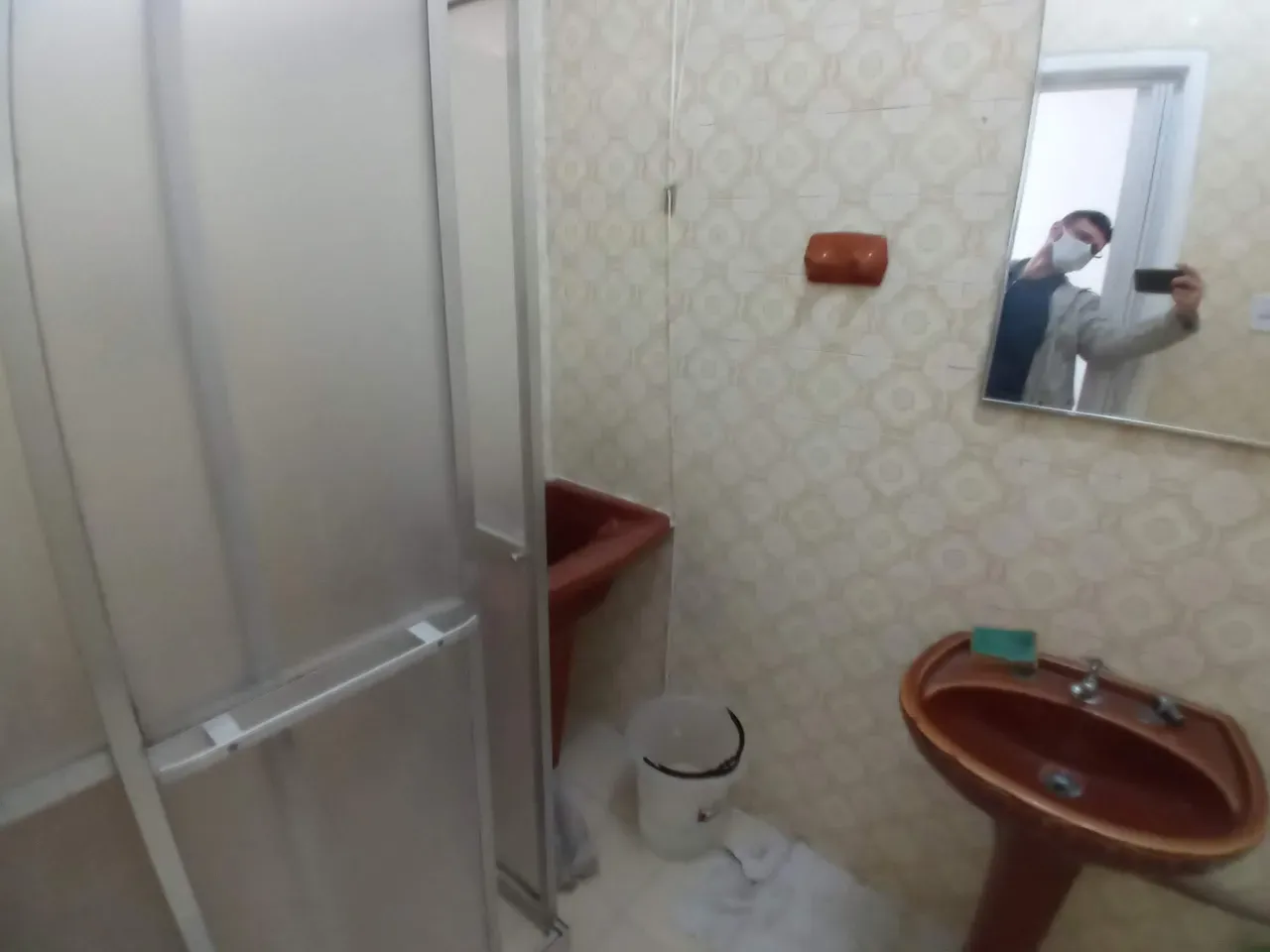Monoambiente con piso de madera o laminado en Rio de Janeiro — photo 15