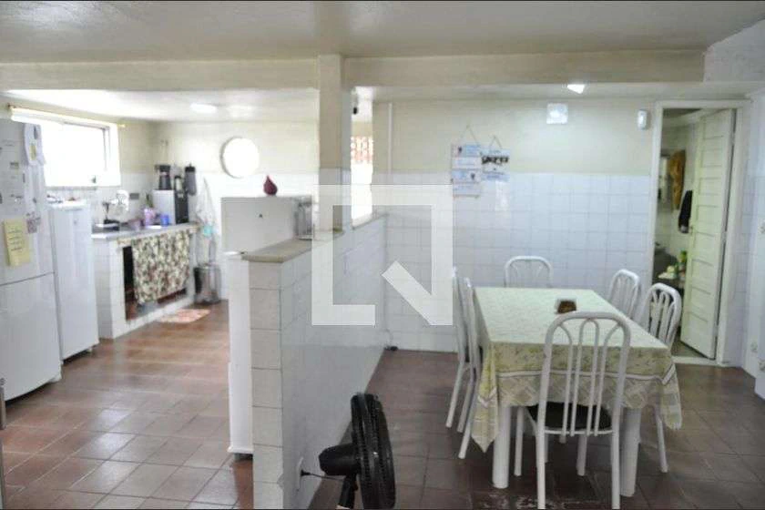 Casa de 4 quartos com 450 m² e jardim privativo — photo 30