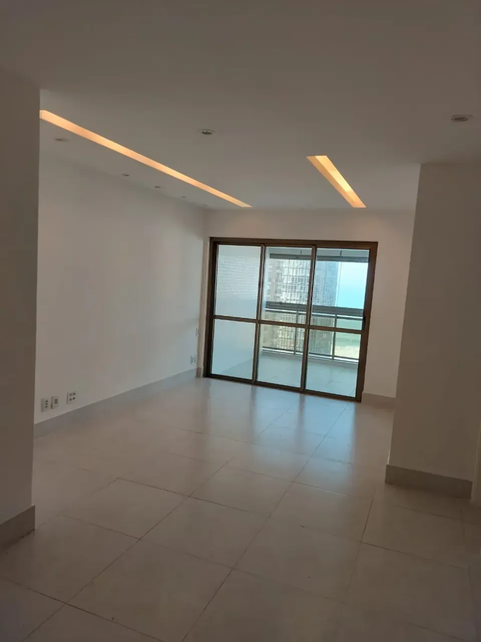 4-bedroom apartment with a water view in Rio de Janeiro — photo 12