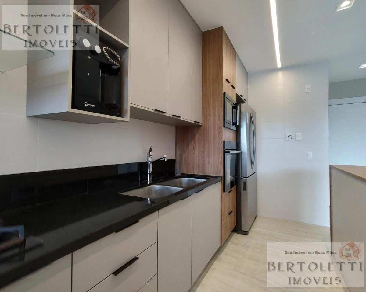 Furnished 125 m² apartment with 3 bedrooms and mountain views — photo 2