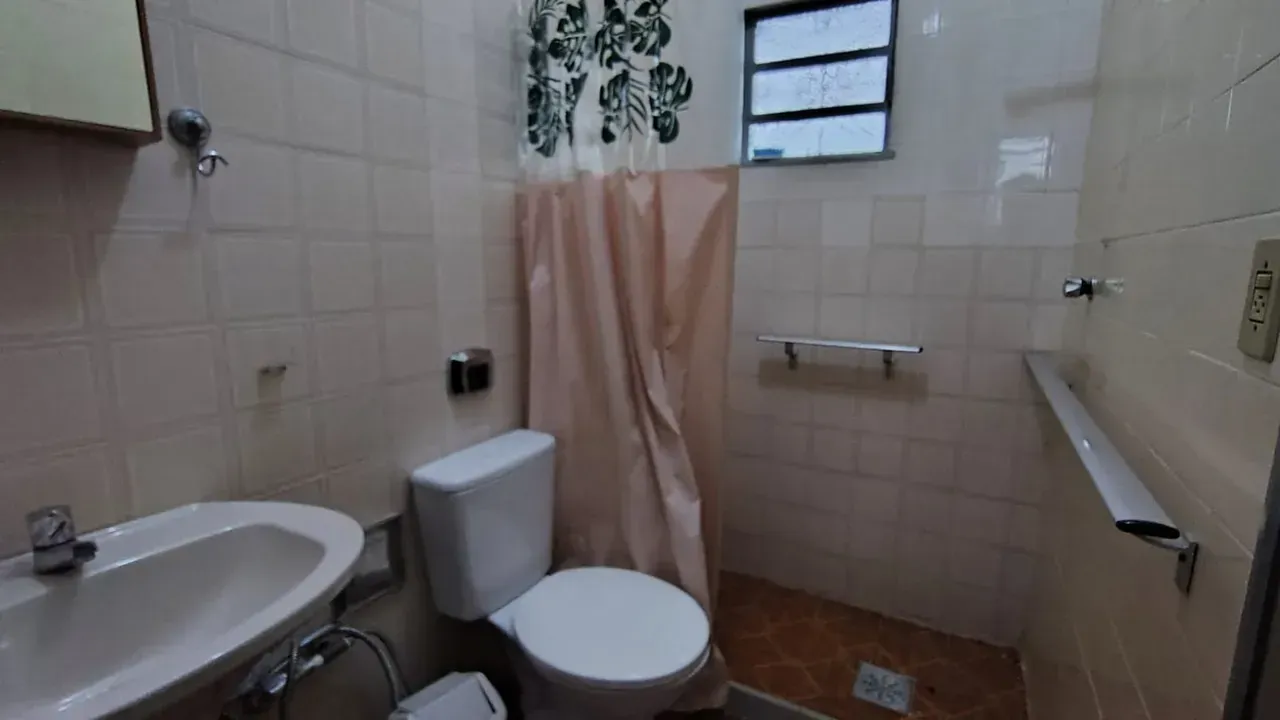Unfurnished house with 5 bedrooms and a separate kitchen — photo 15