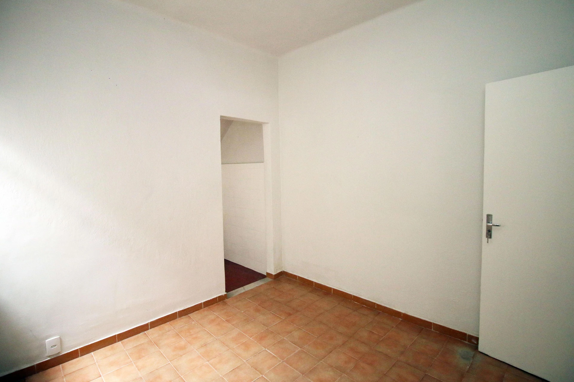 Unfurnished house with 1 bedroom and 1 bathroom — photo 19