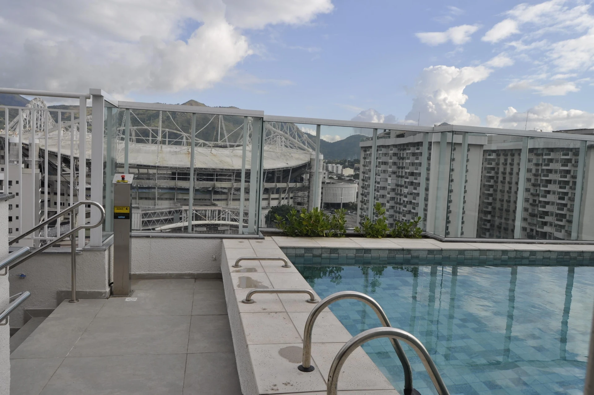 Apartamento sem mobília com 2 quartos e suíte — photo 41