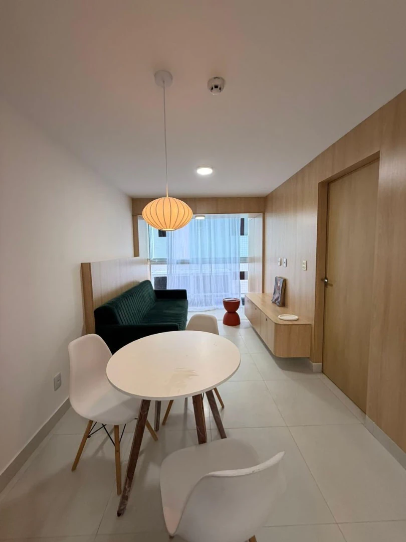 2-bedroom apartment with balcony and two en-suites — photo 4
