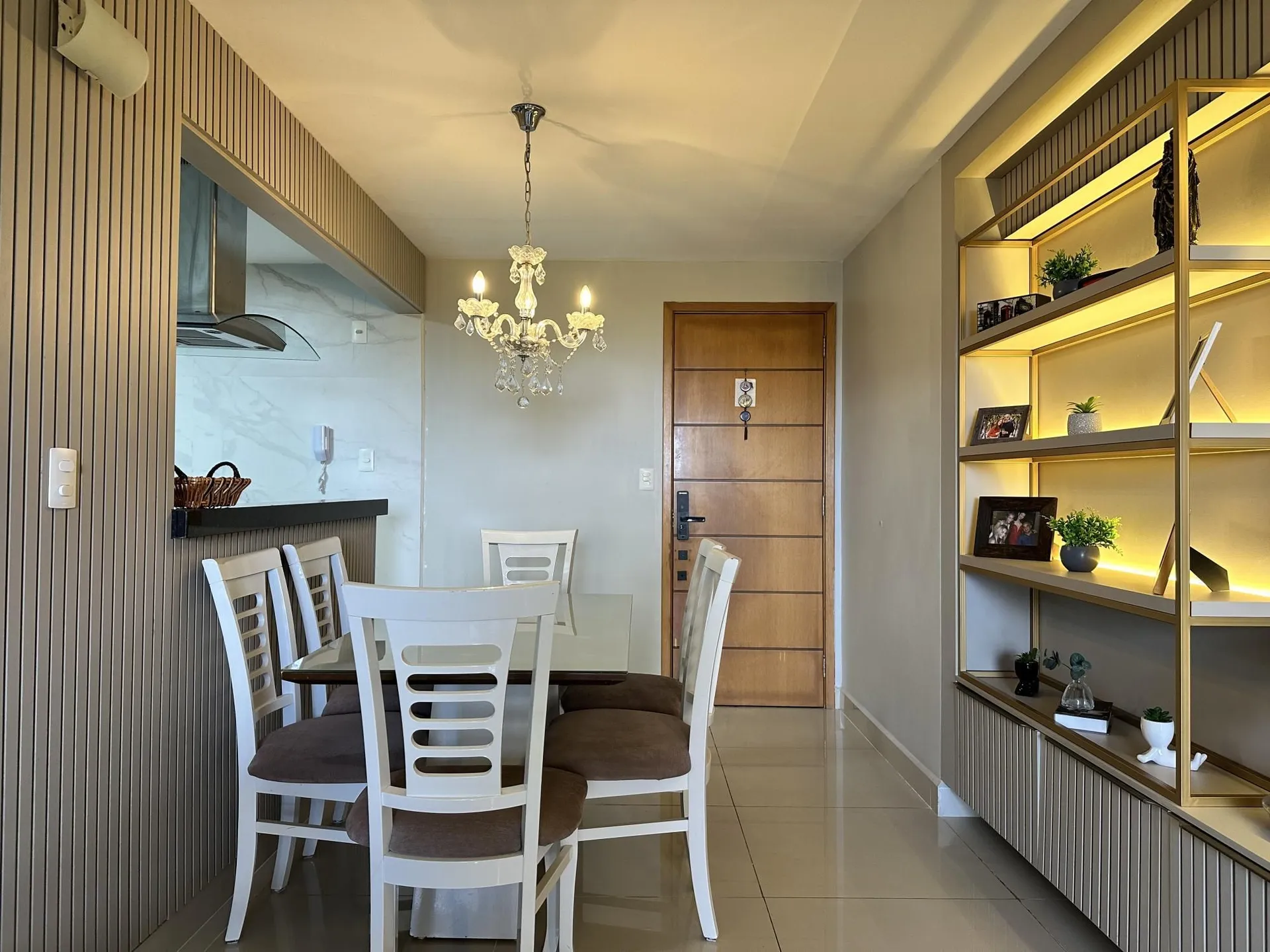 2-bedroom apartment with floor-to-ceiling windows — photo 18
