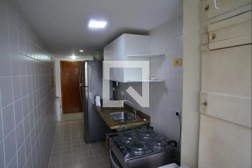 Apartamento de 80 m² com 2 quartos e varanda — photo 15