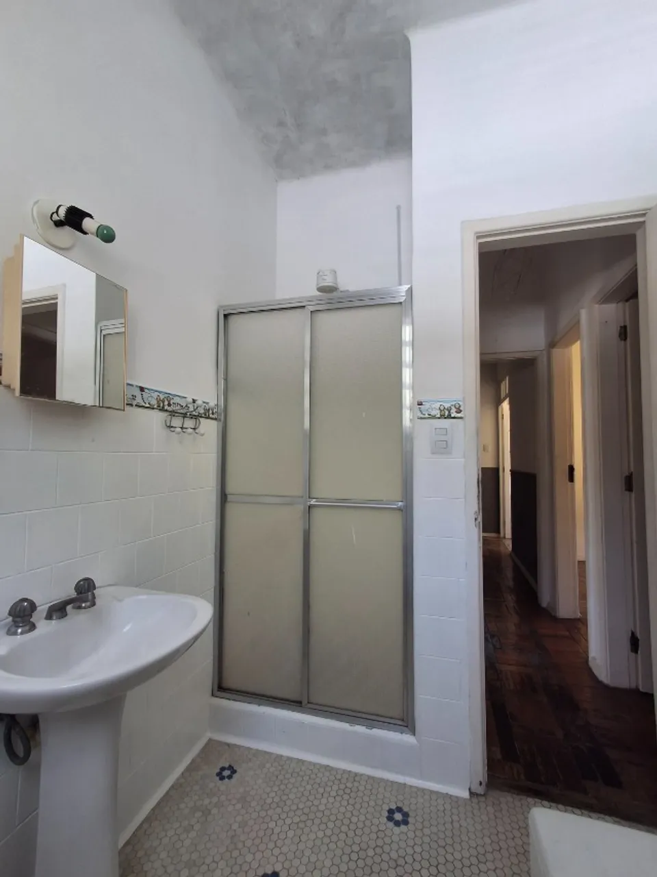 70 m² apartment with 2 bedrooms and 1 garage space — photo 5