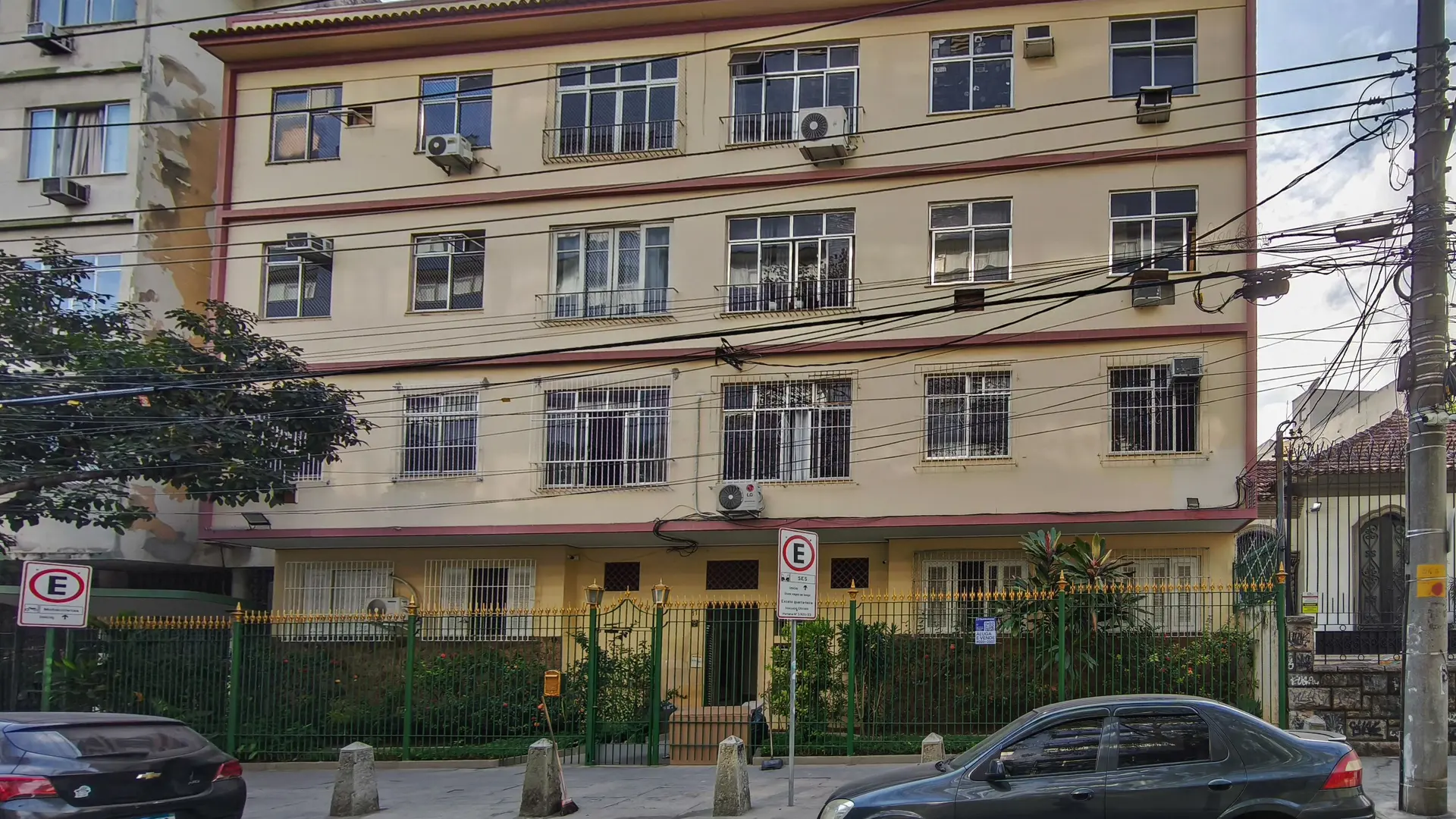 Деревянный пол или ламинат и 1 спальня: квартира 40 м² — photo 29