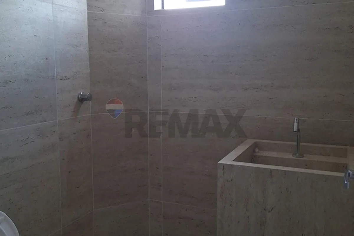 Рабочее место и 3 спальни: квартира 96 м² — photo 18