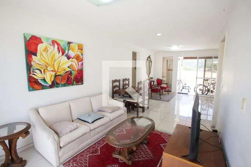 Apartamento sin amueblar de 4 dormitorios con jardín privado — photo 17