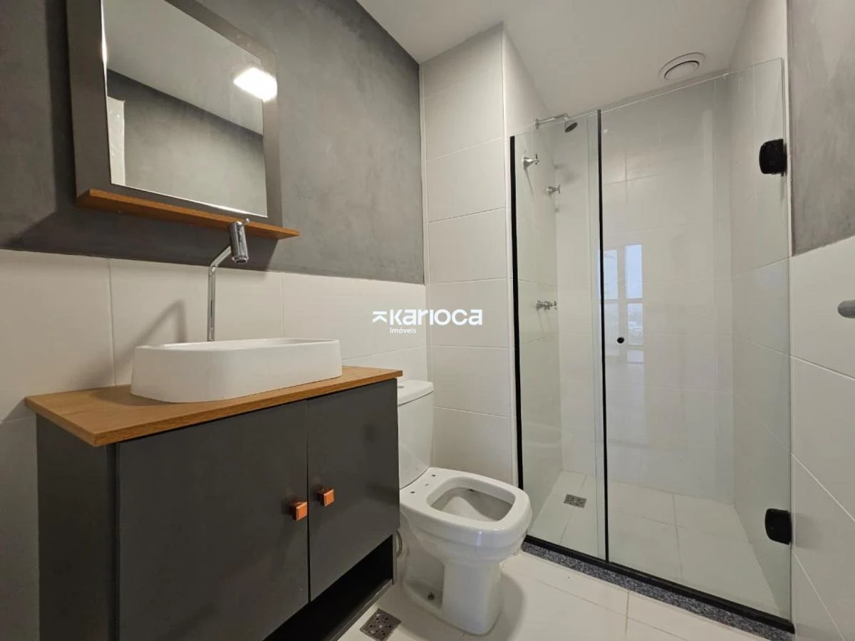 3-bedroom apartment with floor-to-ceiling windows — photo 13