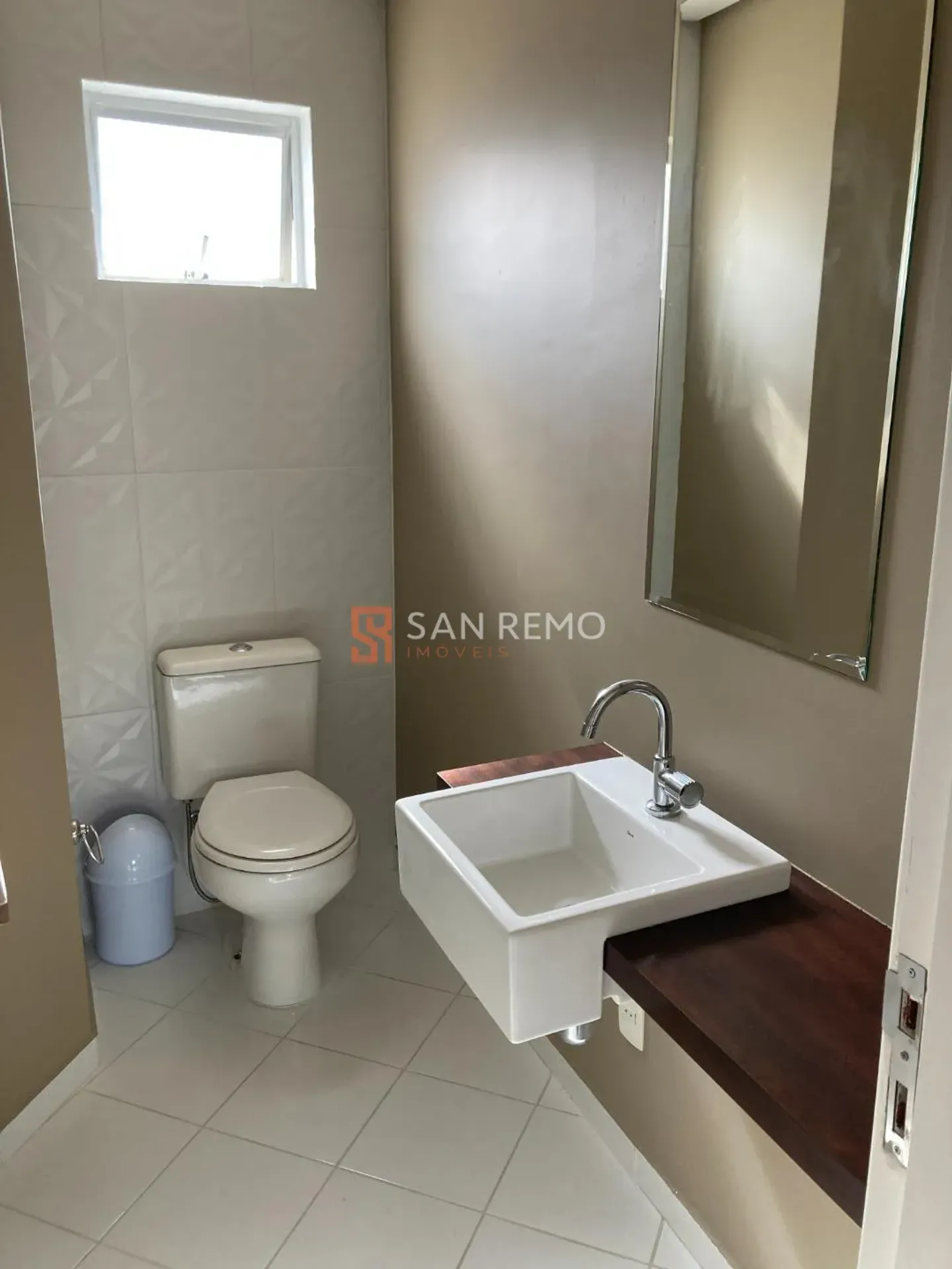 Apartamento de 2 dormitórios com cozinha separada 152 m² — photo 13