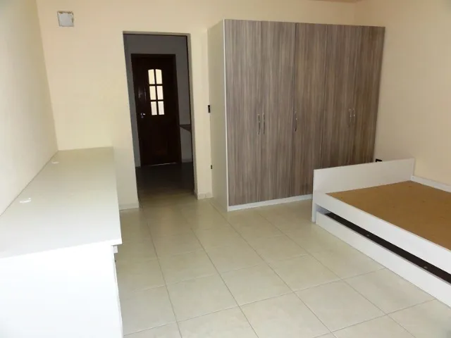 Studio de 28 m² com máquina de lavar e espaço de home office — photo 8