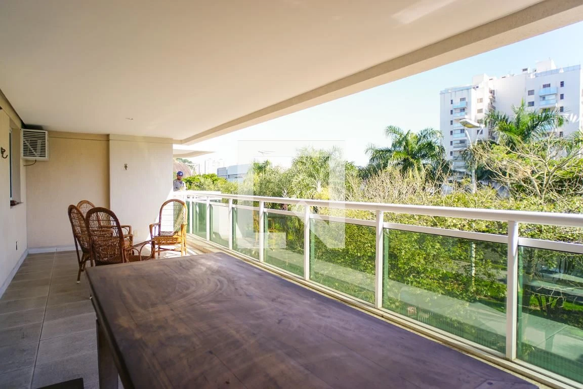 Apartamento, 134 m², com máquina de lavar — photo 11
