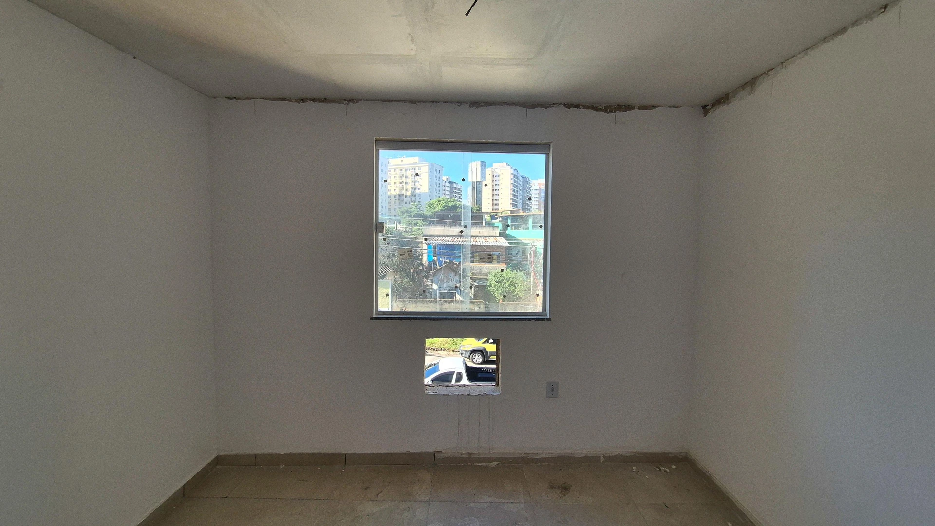 2-bedroom apartment with 1 bathroom and parking — photo 34