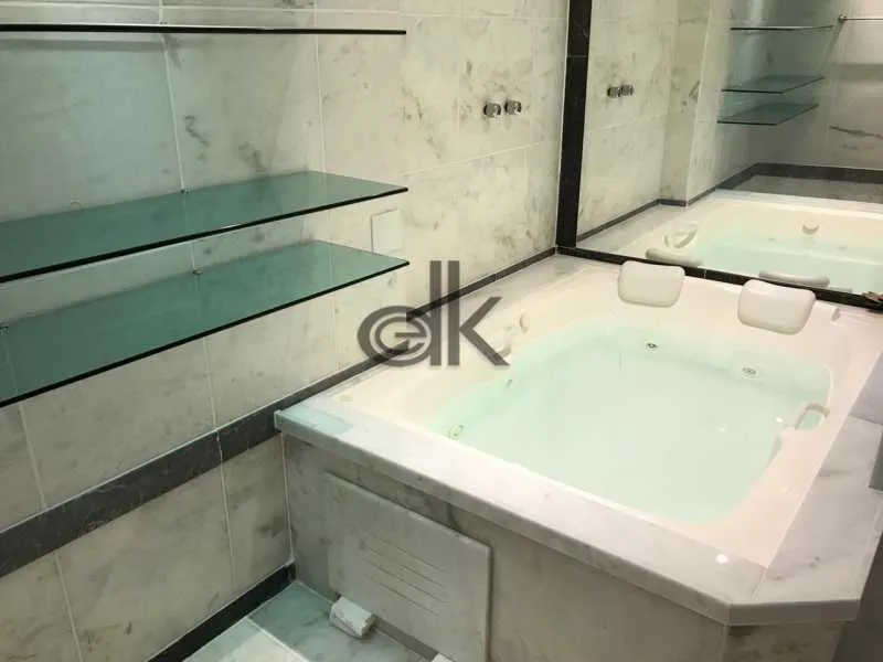 Apartamento mobiliado com cozinha fechada e 4 quartos — photo 18